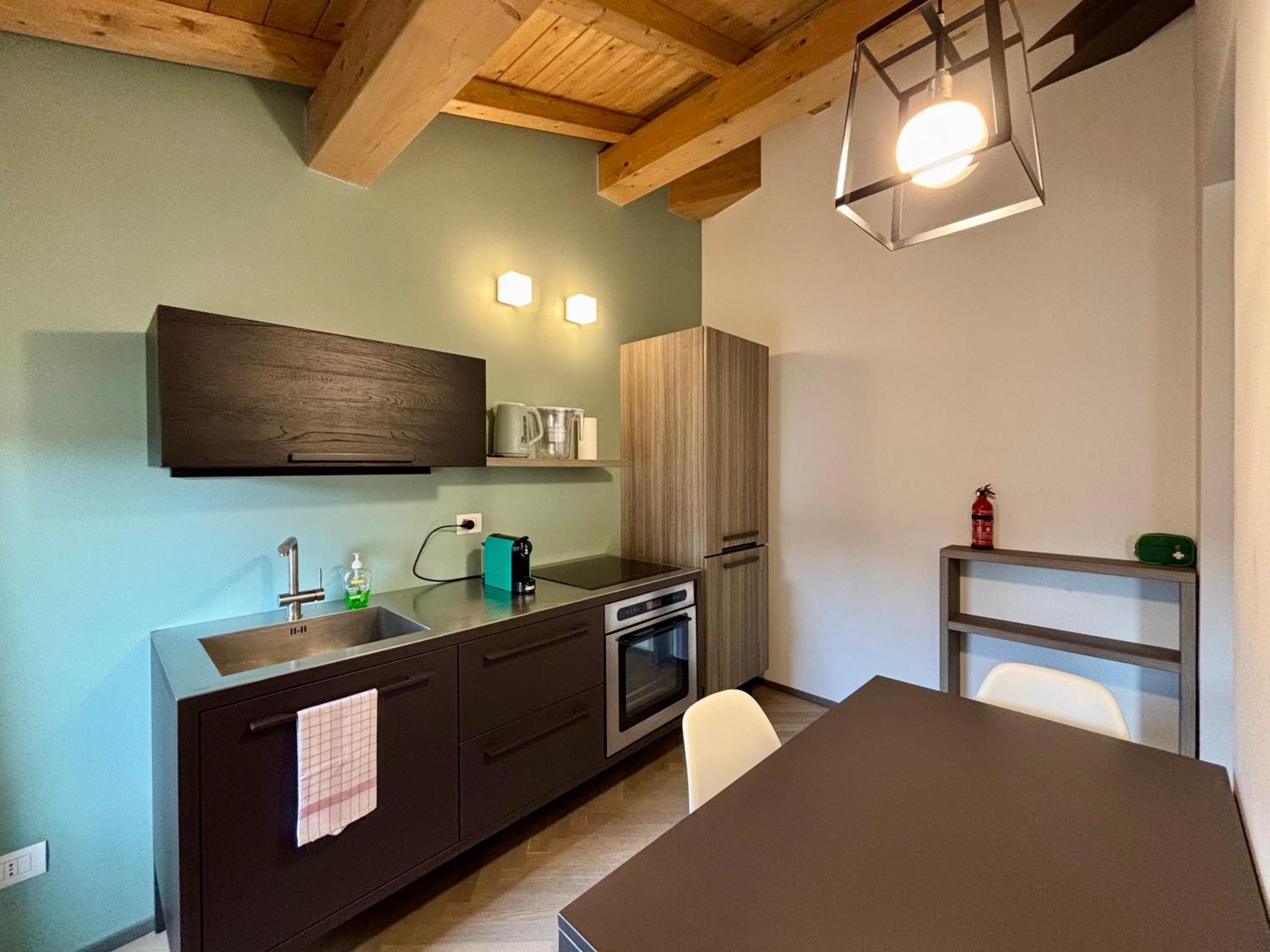 Apartamento Saragozza A Due Passi Da Piazza Grande - Wifi E Parcheggio Gratuito *